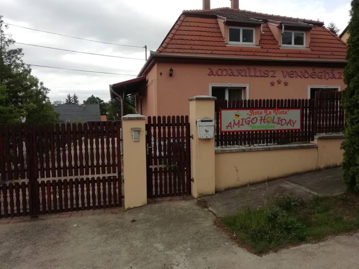 Asta La Vista Vendeghaz Hotel Мисколк Екстериор снимка