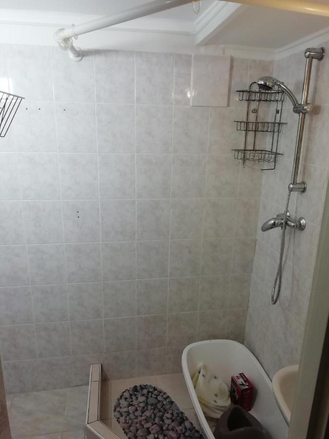 Asta La Vista Vendeghaz Hotel Мисколк Екстериор снимка